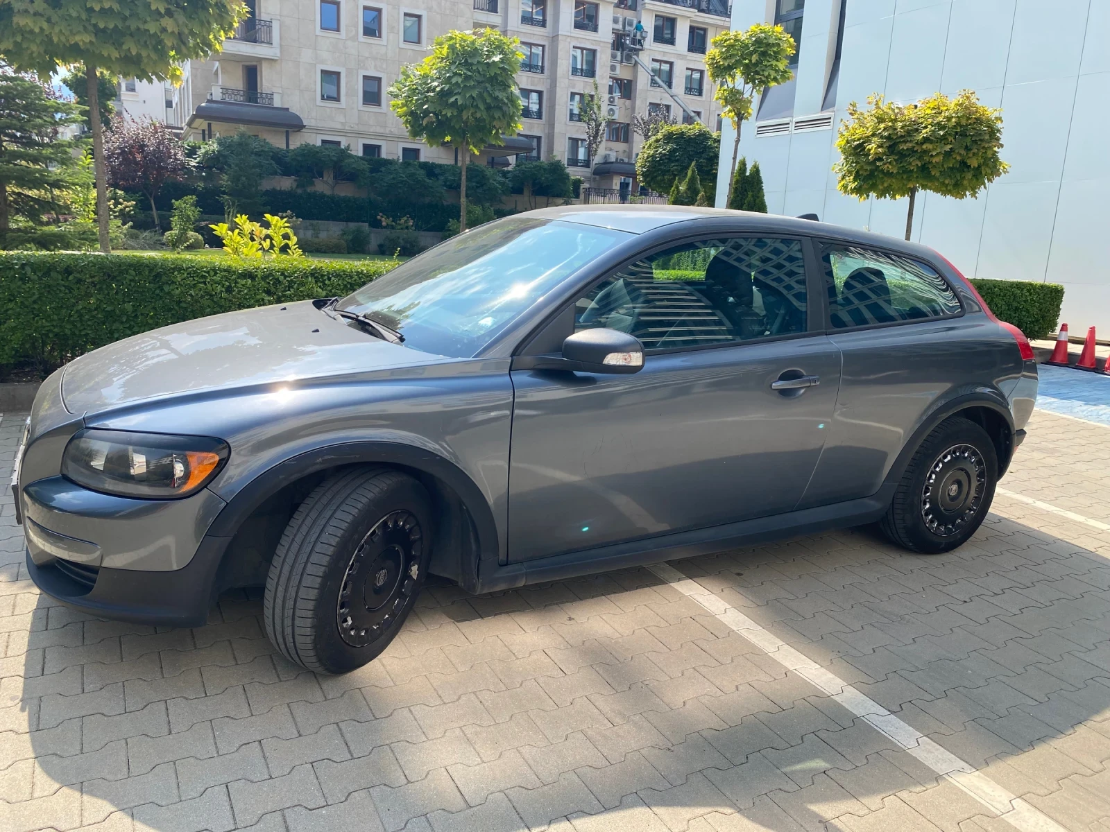 Volvo C30 undefined | Auto.bg — изображение 1 Volvo C30 undefined | Auto.bg — изображение 1