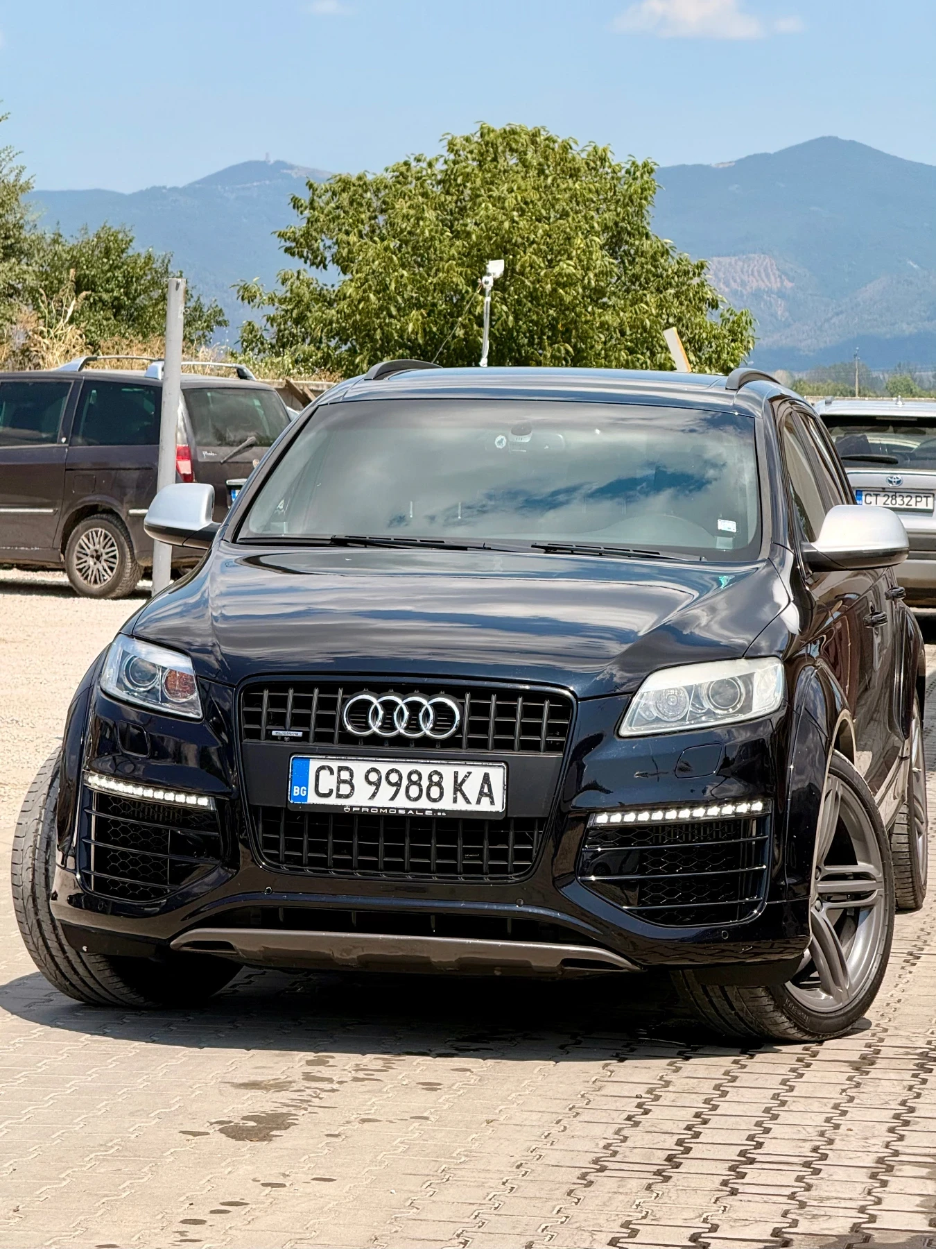 Audi Q7 6.0* 500hp* Брутална* Фулл* Реална* | Auto.bg — изображение 1 Audi Q7 6.0* 500hp* Брутална* Фулл* Реална* | Auto.bg — изображение 1
