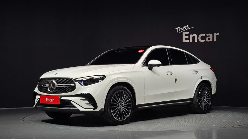 Mercedes-Benz GLC 300 4MATIC Coupe - 47000 € - 67802910 1 | Car24.bg Mercedes-Benz GLC 300 4MATIC Coupe - 47000 € - 67802910 1