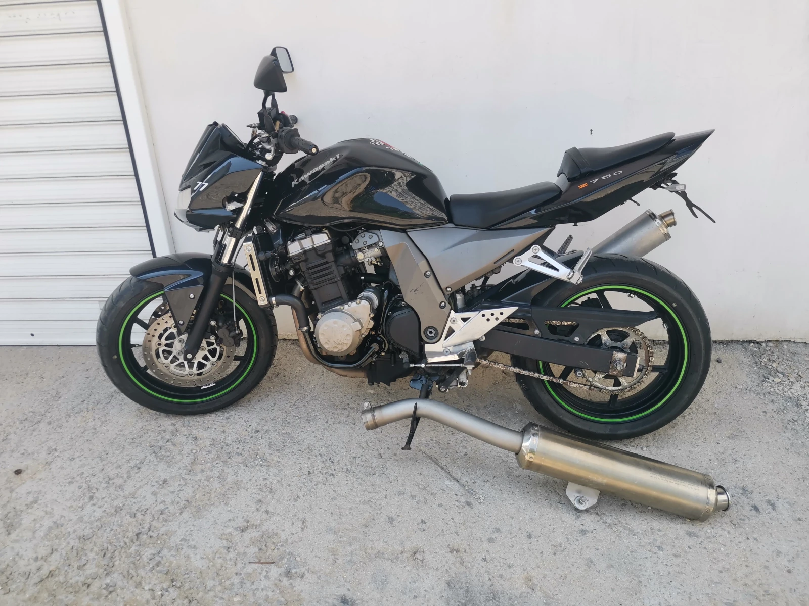 Kawasaki Z ZR 750 J | Auto.bg — изображение 1 Kawasaki Z ZR 750 J | Auto.bg — изображение 1