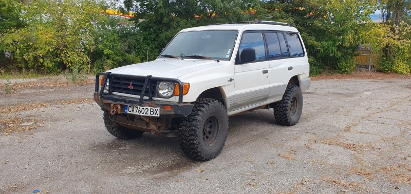 Mitsubishi Montero 3500 - 12800 лв. / 6544.54 € - 95986027 1 | Car24.bg Mitsubishi Montero 3500 - 12800 лв. / 6544.54 € - 95986027 1