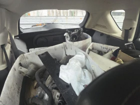 Jeep Compass 2.0cdi - 2900 лв. / 1482.75 € - 28070862 6 | Car24.bg Jeep Compass 2.0cdi - 2900 лв. / 1482.75 € - 28070862 6