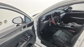 Kia K5 2.0 LPi - 15899 € / 31095.74 лв. - 81856603 5 | Car24.bg Kia K5 2.0 LPi - 15899 € / 31095.74 лв. - 81856603 5