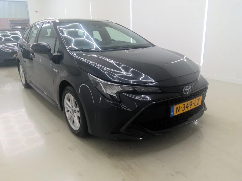 Toyota Corolla Touring Sports 1.8 Active - 15275 € / 29875.30 лв. - 90037018 1 | Car24.bg Toyota Corolla Touring Sports 1.8 Active - 15275 € / 29875.30 лв. - 90037018 1
