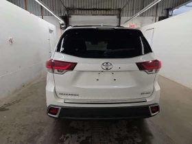 Toyota Highlander XLE/CARFAX/КОЖА/ЛЕНТИ/ШИБЕДАХ/ПОДГРЕВ | Auto.bg — изображение 17 Toyota Highlander XLE/CARFAX/КОЖА/ЛЕНТИ/ШИБЕДАХ/ПОДГРЕВ | Auto.bg — изображение 17