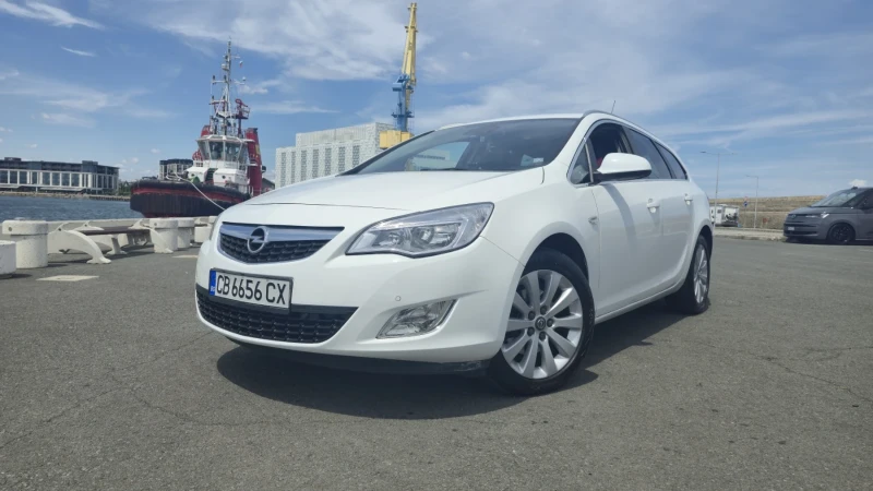 Opel Astra J Sport Tourer 2.0 CDTI - 5500 € - 47485696 1 | Car24.bg Opel Astra J Sport Tourer 2.0 CDTI - 5500 € - 47485696 1