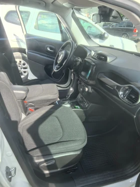 Jeep Renegade - 14300 € / 27968.37 лв. - 50142692 15 | Car24.bg Jeep Renegade - 14300 € / 27968.37 лв. - 50142692 15