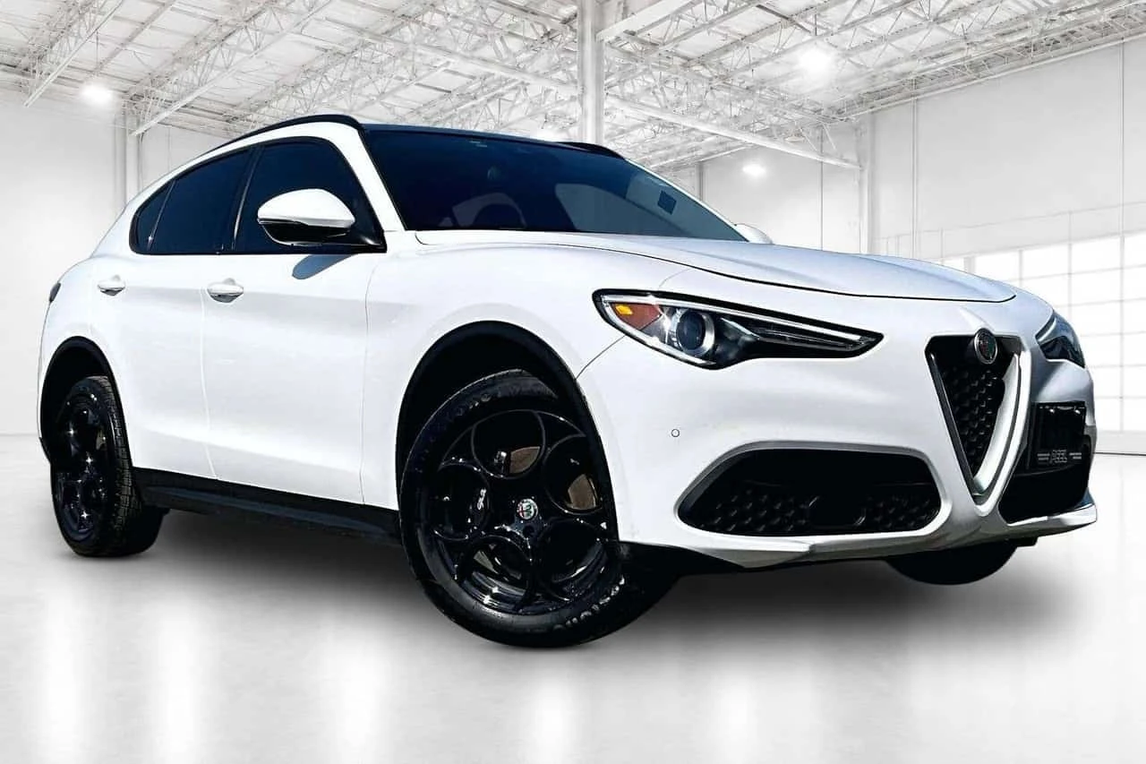 Alfa Romeo Stelvio Sport | Carfax | Auto.bg — изображение 1 Alfa Romeo Stelvio Sport | Carfax | Auto.bg — изображение 1