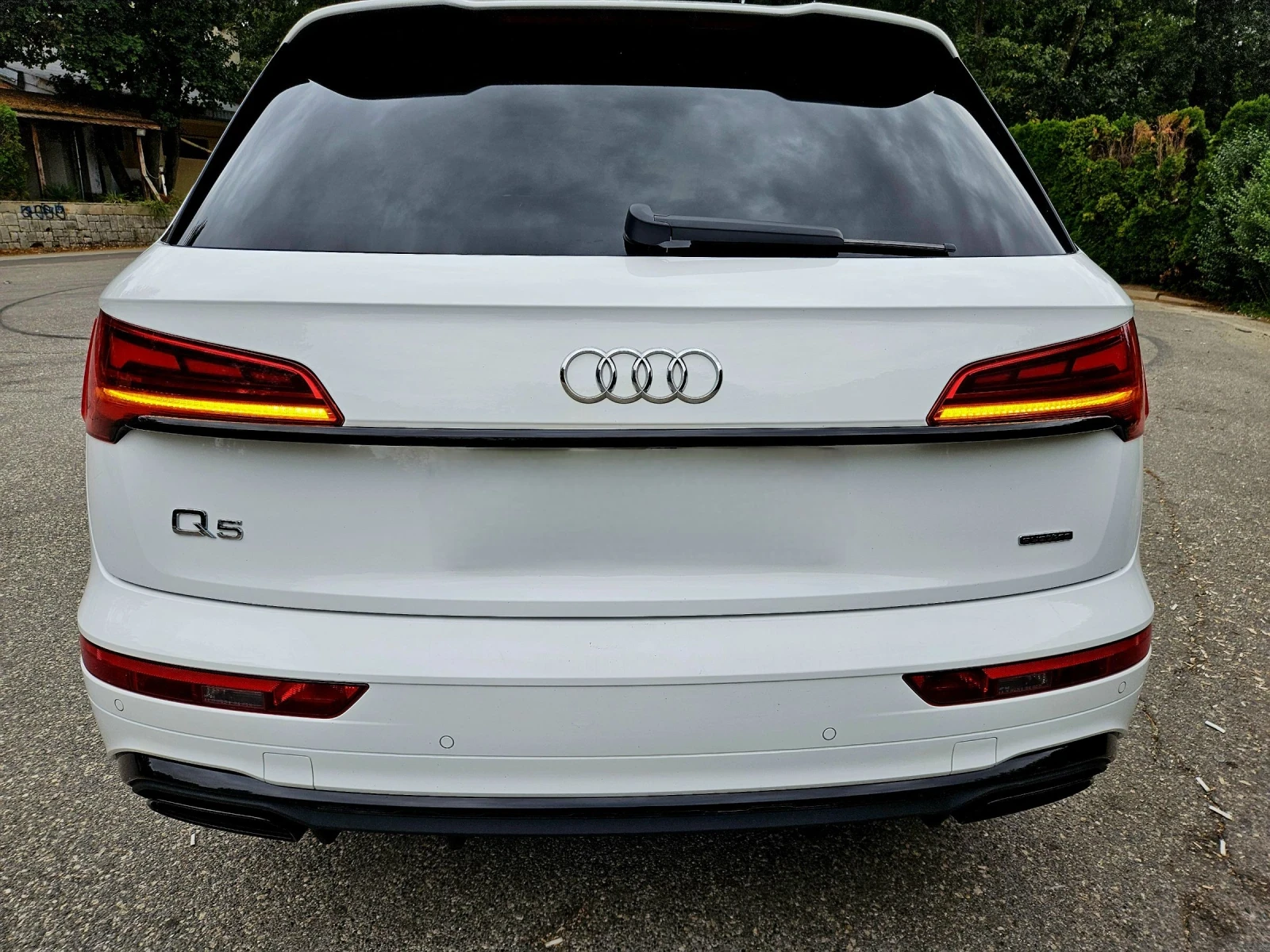 Audi Q5 45TFSI  S-Line Black Optik - изображение 8 | Auto.bg Audi Q5 45TFSI  S-Line Black Optik - изображение 8