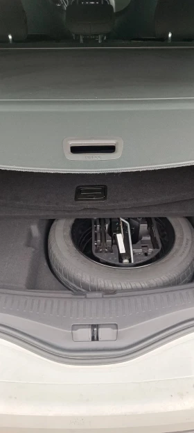 Renault Megane IV GRANDTOUR R.S.LINE TCe 160 - 38000 лв. / 19429.09 € - 30737635 15 | Car24.bg Renault Megane IV GRANDTOUR R.S.LINE TCe 160 - 38000 лв. / 19429.09 € - 30737635 15