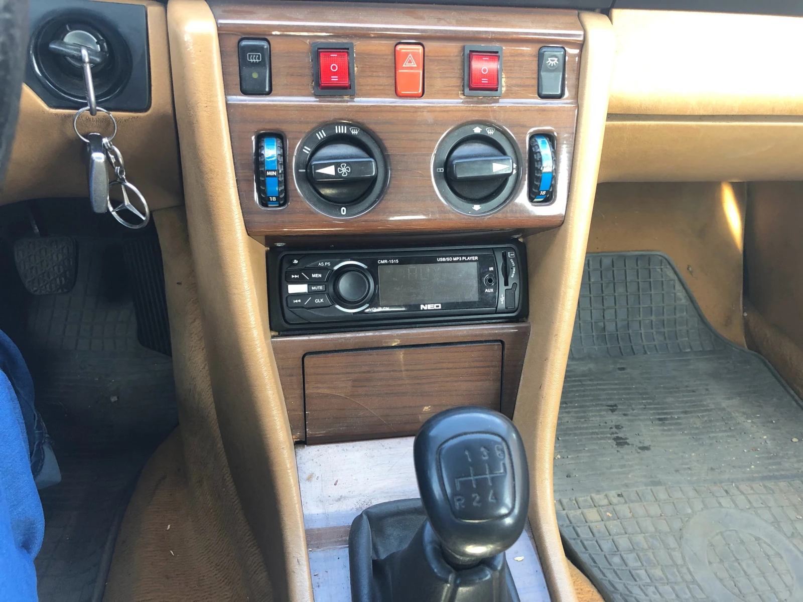 Mercedes-Benz 124 260Е 4matic - изображение 8 | Auto.bg Mercedes-Benz 124 260Е 4matic - изображение 8