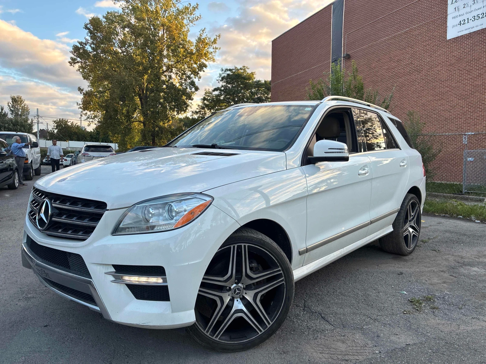 Mercedes-Benz ML 400 HARMON KARDON * AIRMATIC * CARFAX * | Auto.bg — изображение 1 Mercedes-Benz ML 400 HARMON KARDON * AIRMATIC * CARFAX * | Auto.bg — изображение 1