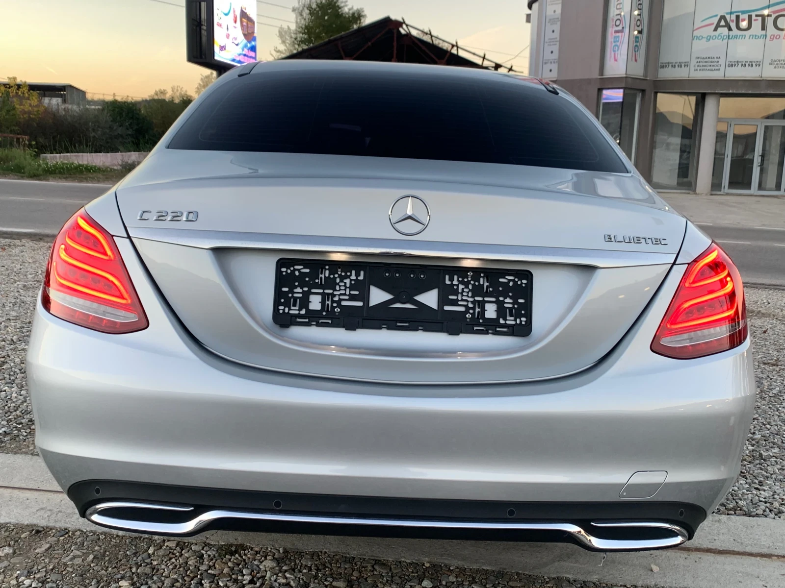 Mercedes-Benz C 220 220CDI.Много хубава!!!Собствен лизинг!!! - изображение 5 | Auto.bg Mercedes-Benz C 220 220CDI.Много хубава!!!Собствен лизинг!!! - изображение 5