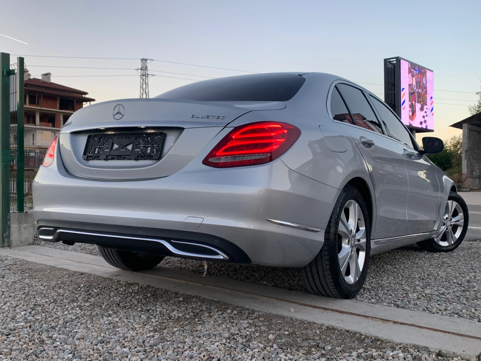 Mercedes-Benz C 220 220CDI.Много хубава!!!Собствен лизинг!!! - изображение 4 | Auto.bg Mercedes-Benz C 220 220CDI.Много хубава!!!Собствен лизинг!!! - изображение 4