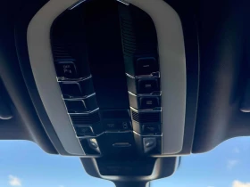 Porsche Macan 2015 AWD * ПРОБЛЕМ В СКОРОСТНАТА КУТИЯ* - 24890 лв. / 12726.05 € - 13818211 12 | Car24.bg Porsche Macan 2015 AWD * ПРОБЛЕМ В СКОРОСТНАТА КУТИЯ* - 24890 лв. / 12726.05 € - 13818211 12