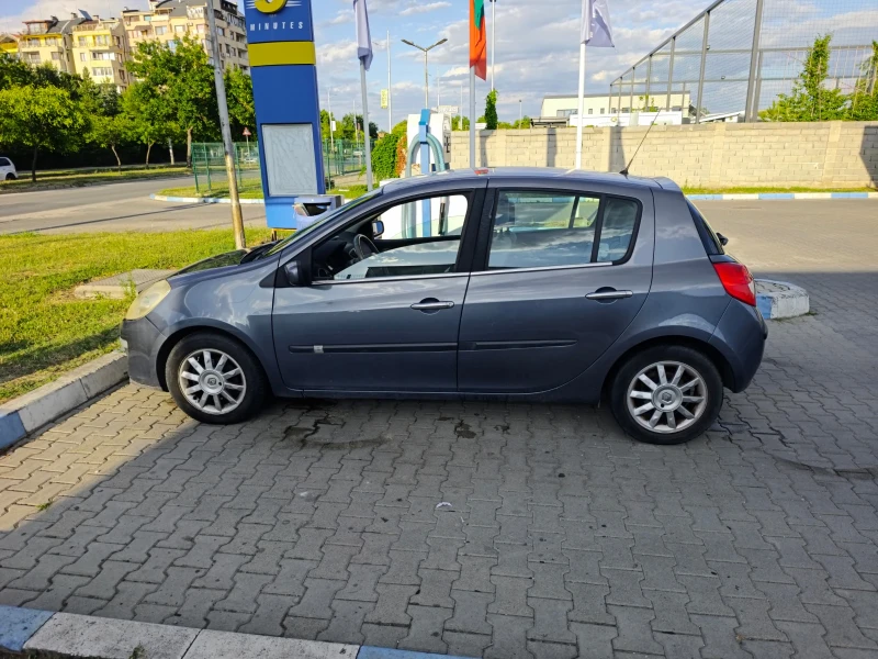 Renault Clio - 2700 € / 5280.74 лв. - 81691228 1 | Car24.bg Renault Clio - 2700 € / 5280.74 лв. - 81691228 1