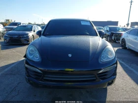 Porsche Cayenne 3.6l - 8900 € / 17406.89 лв. - 18656945 12 | Car24.bg Porsche Cayenne 3.6l - 8900 € / 17406.89 лв. - 18656945 12