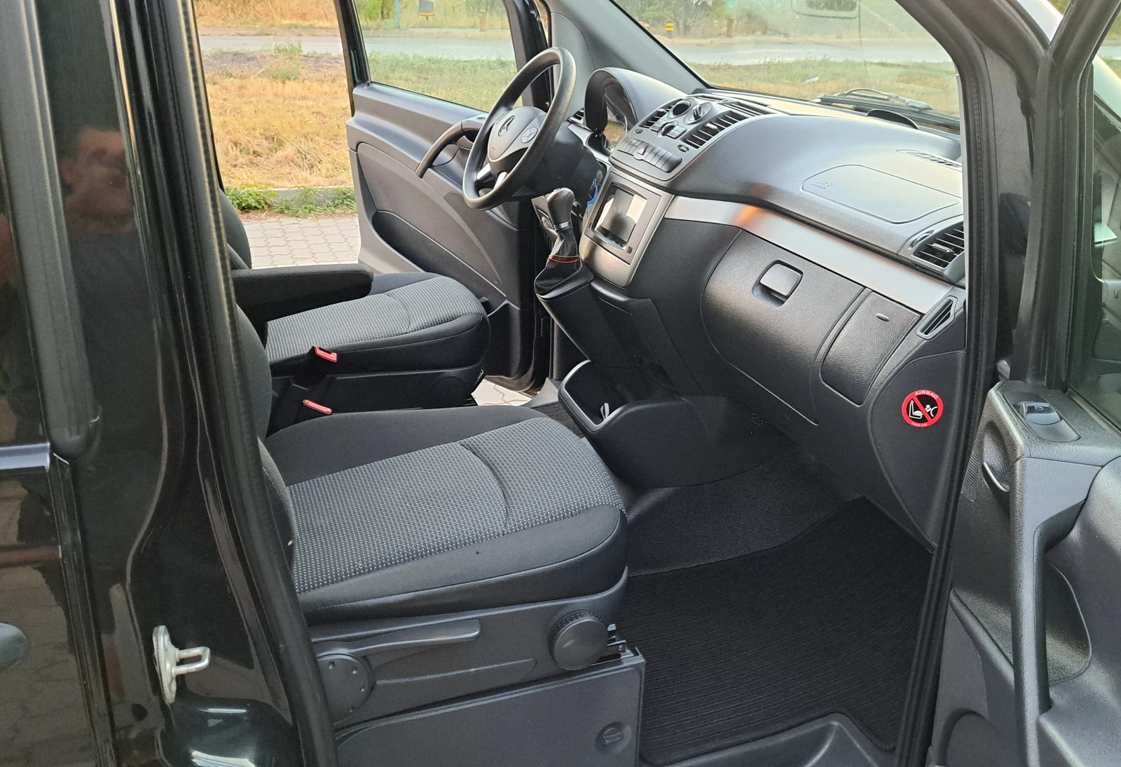 Mercedes-Benz Vito 2.2CDI - изображение 9 | Auto.bg Mercedes-Benz Vito 2.2CDI - изображение 9