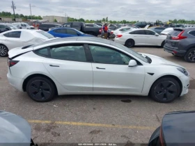 Tesla Model 3 AWD PREMIUM LUXURY | Auto.bg — изображение 7 Tesla Model 3 AWD PREMIUM LUXURY | Auto.bg — изображение 7