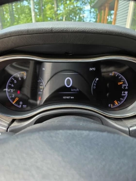 Jeep Grand cherokee * 4WD 4dr Overland * CARFAX * БЕЗ ПЪРВОНАЧАЛНА ВНО - 35400 лв. / 18099.73 € - 79022186 6 | Car24.bg Jeep Grand cherokee * 4WD 4dr Overland * CARFAX * БЕЗ ПЪРВОНАЧАЛНА ВНО - 35400 лв. / 18099.73 € - 79022186 6