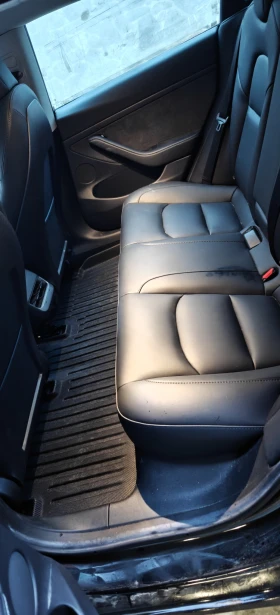 Tesla Model 3 - 27598 € / 53977.00 лв. - 82814048 6 | Car24.bg Tesla Model 3 - 27598 € / 53977.00 лв. - 82814048 6