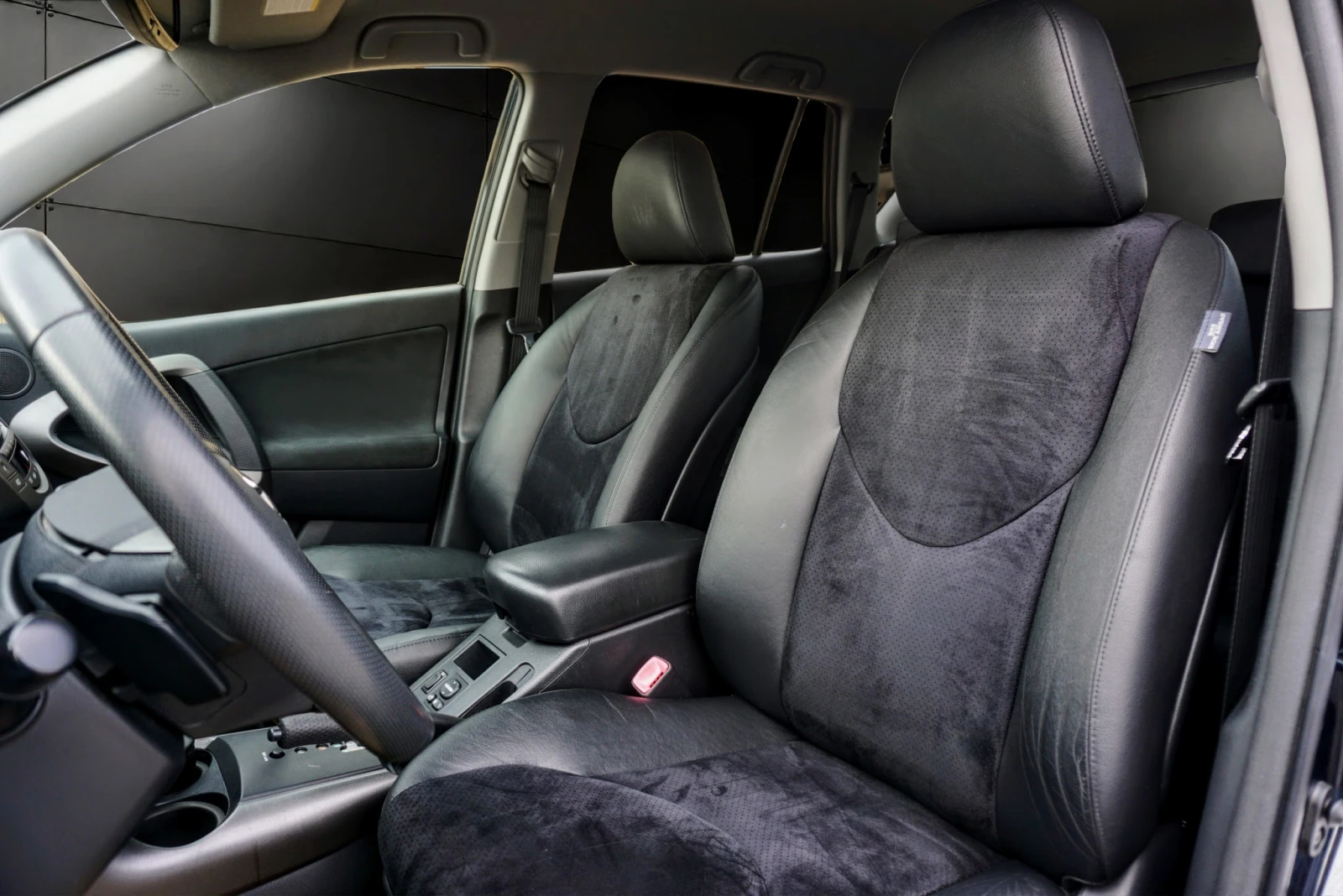 Toyota Rav4 2.2D-4D EXECUTIVE - изображение 9 | Auto.bg Toyota Rav4 2.2D-4D EXECUTIVE - изображение 9