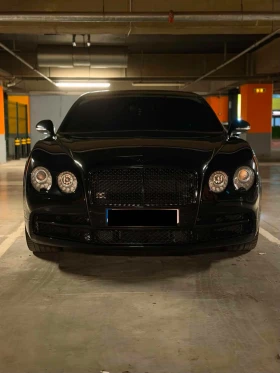 Bentley Flying Spur V8
