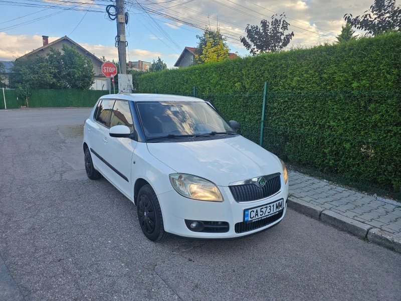 Skoda Fabia Гаражна-клима - 2000 € / 3911.66 лв. - 30777757 1 | Car24.bg Skoda Fabia Гаражна-клима - 2000 € / 3911.66 лв. - 30777757 1