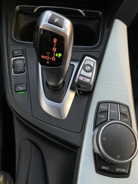 BMW 330 xDrive* АвтоКредит* (Цена до БГ) - 12999 € / 25423.83 лв. - 88552639 17 | Car24.bg BMW 330 xDrive* АвтоКредит* (Цена до БГ) - 12999 € / 25423.83 лв. - 88552639 17