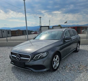 Снимка Mercedes-Benz E 220