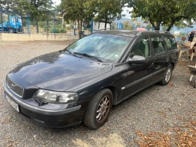 Volvo V70 2.4