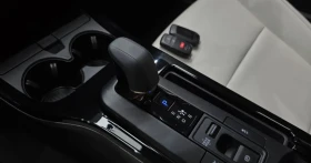 Toyota Prius XLE 2.0 Бензин | Auto.bg — изображение 8 Toyota Prius XLE 2.0 Бензин | Auto.bg — изображение 8