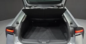 Toyota Prius XLE 2.0 Бензин | Auto.bg — изображение 13 Toyota Prius XLE 2.0 Бензин | Auto.bg — изображение 13