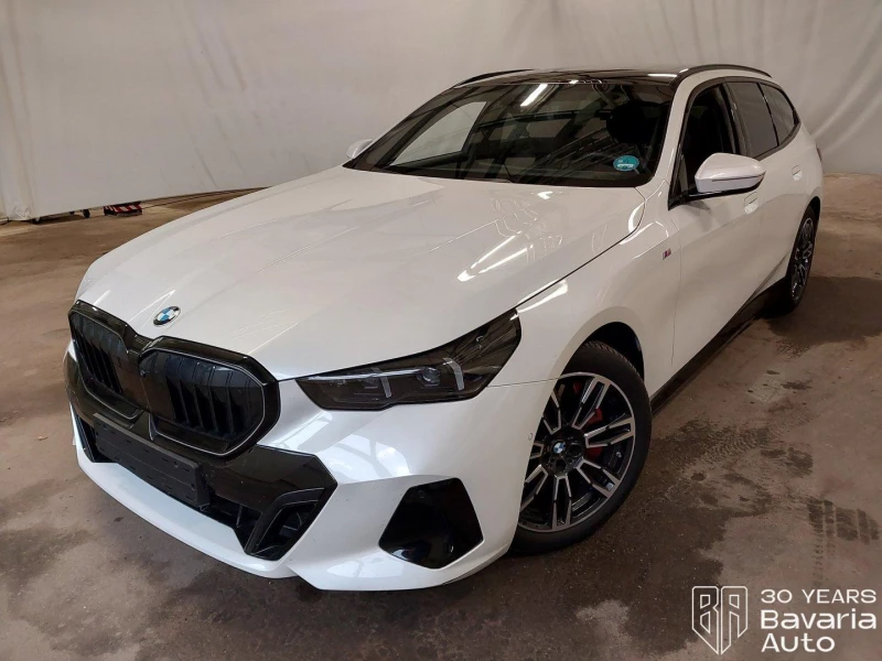BMW 540 d xDrive Touring M Sport Paket Steptronic - 114890 лв. / 58742.32 € - 28651276 1 | Car24.bg BMW 540 d xDrive Touring M Sport Paket Steptronic - 114890 лв. / 58742.32 € - 28651276 1