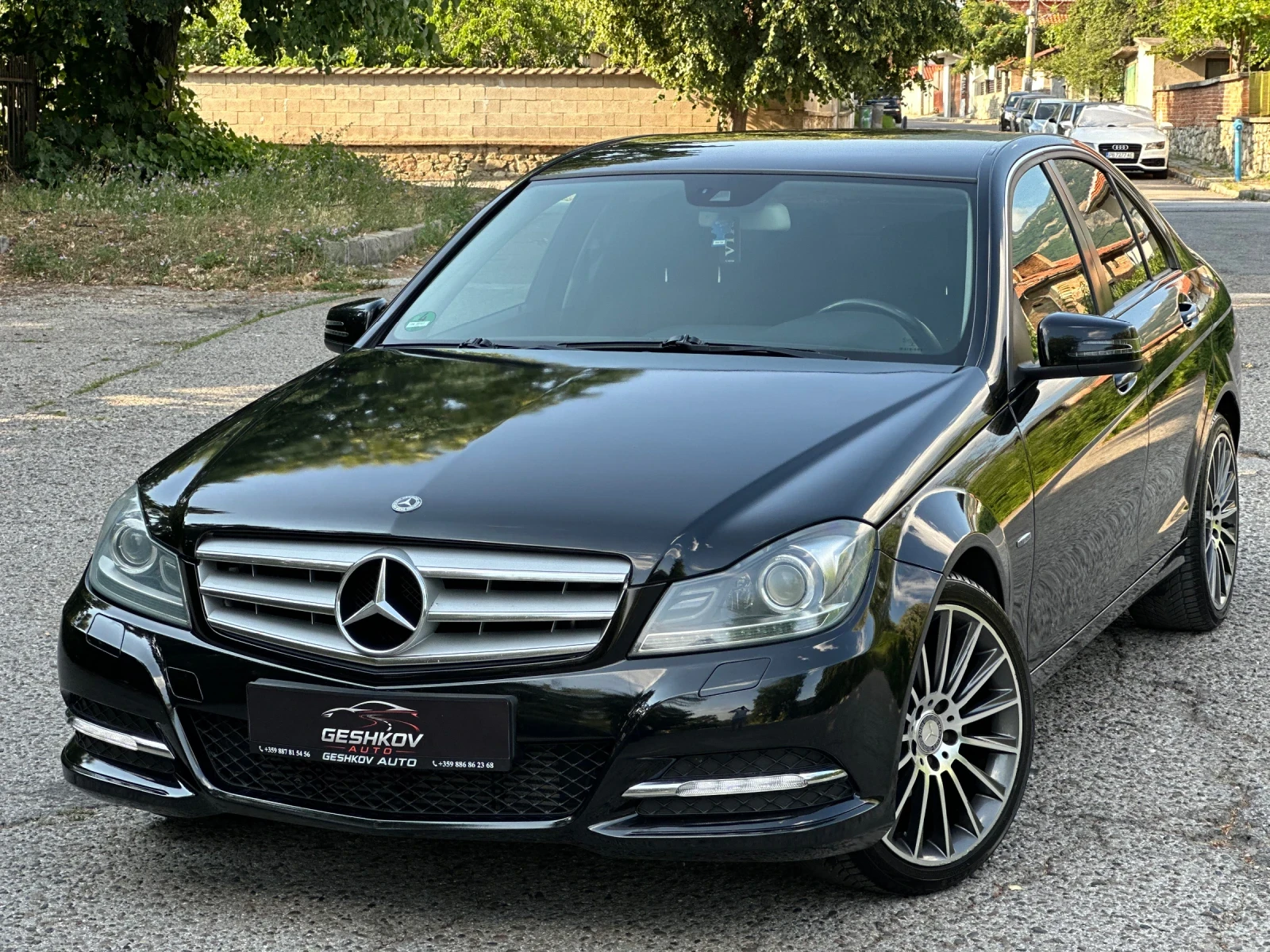 Mercedes-Benz C 220 CAR PLAY/XENON/7g-Tronik | Auto.bg — изображение 1 Mercedes-Benz C 220 CAR PLAY/XENON/7g-Tronik | Auto.bg — изображение 1