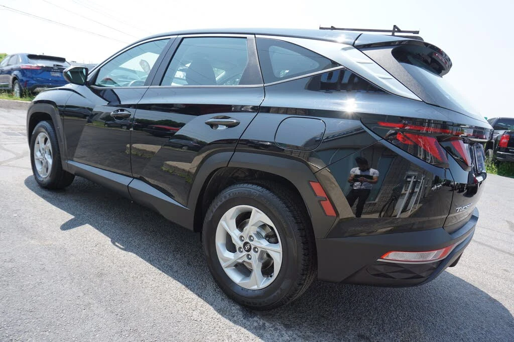 Hyundai Tucson ДВА ЧИФТА ГУМИ* ПОДГРЕВ* КАМЕРА* СЛЕДЕНЕ НА ЛЕНТИ - изображение 6 | Auto.bg Hyundai Tucson ДВА ЧИФТА ГУМИ* ПОДГРЕВ* КАМЕРА* СЛЕДЕНЕ НА ЛЕНТИ - изображение 6