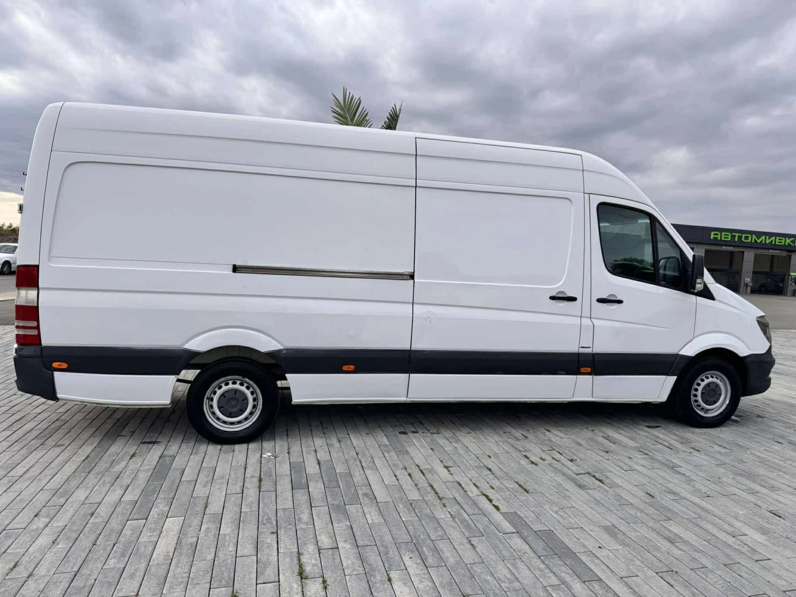 Mercedes-Benz Sprinter 316 2.2CDI MAXI KLIMA - изображение 6 | Auto.bg Mercedes-Benz Sprinter 316 2.2CDI MAXI KLIMA - изображение 6