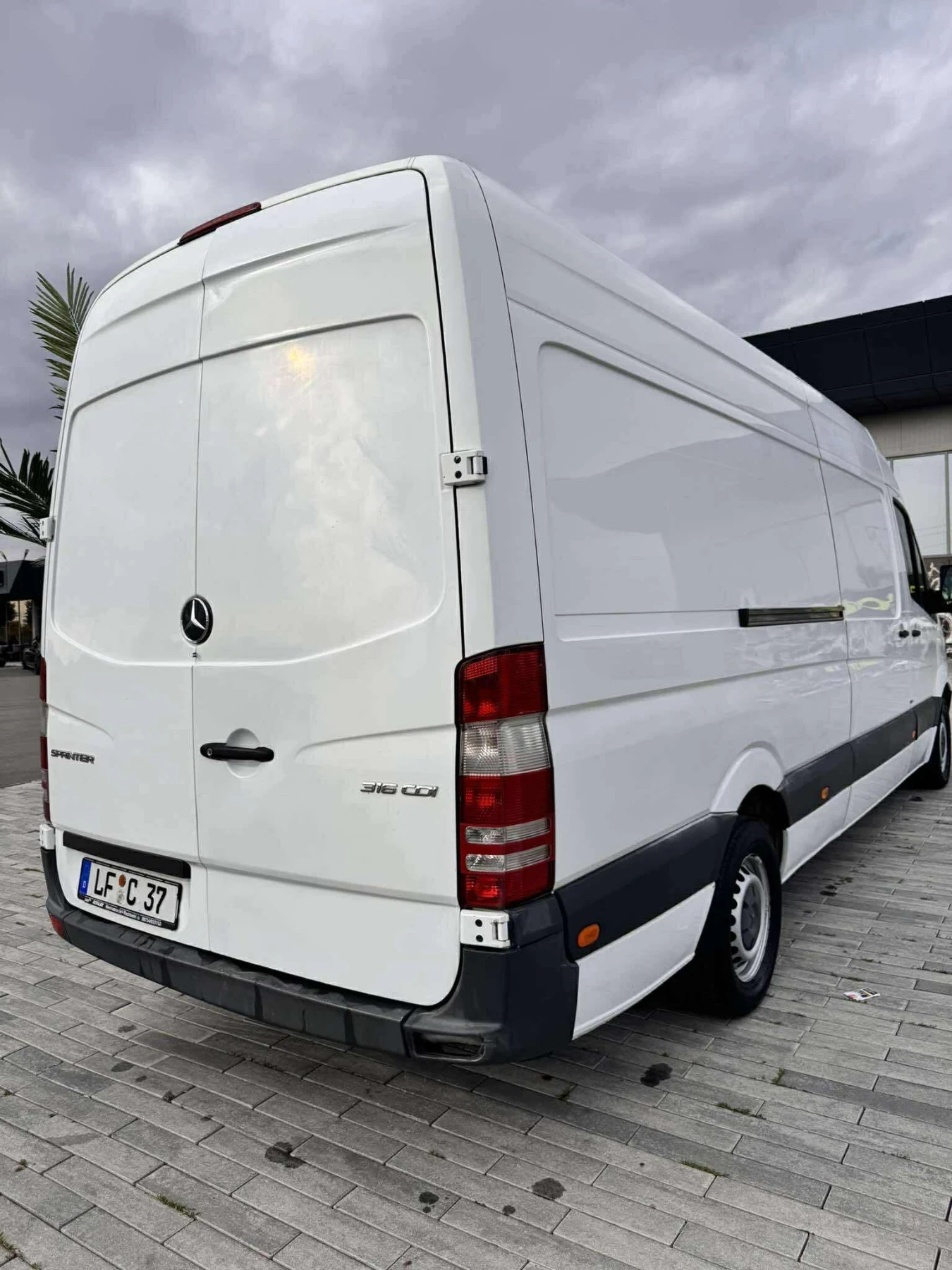 Mercedes-Benz Sprinter 316 2.2CDI MAXI KLIMA - изображение 5 | Auto.bg Mercedes-Benz Sprinter 316 2.2CDI MAXI KLIMA - изображение 5
