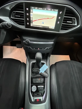 Peugeot 308 1.2T/AUTOMATIC//EURO 6/131K.C./ALURE - 16777 лв. / 8577.94 € - 38577597 14 | Car24.bg Peugeot 308 1.2T/AUTOMATIC//EURO 6/131K.C./ALURE - 16777 лв. / 8577.94 € - 38577597 14
