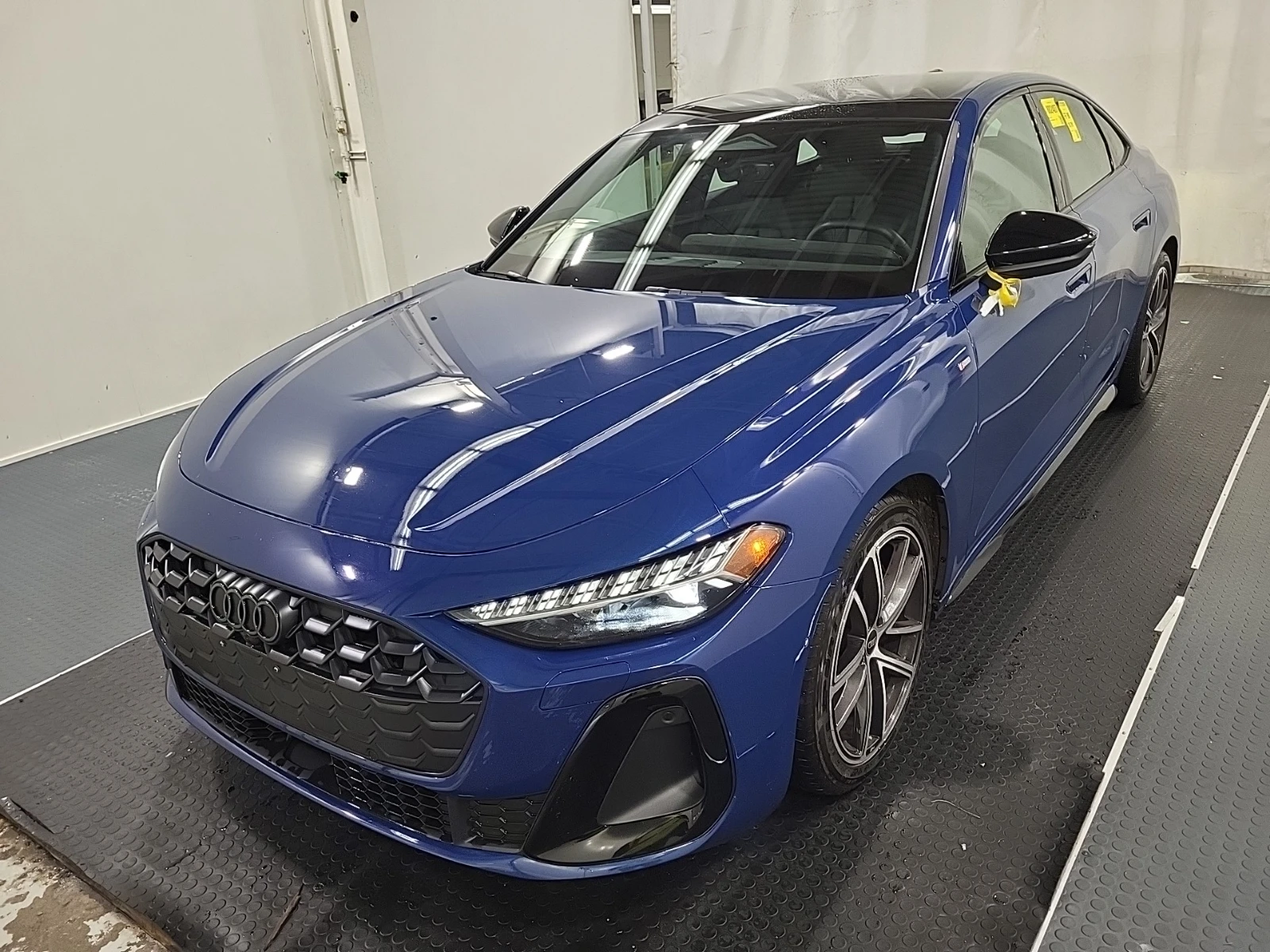 Audi A5 ПОДГРЕВ* ПАНО* QUATTRO | Auto.bg — изображение 1 Audi A5 ПОДГРЕВ* ПАНО* QUATTRO | Auto.bg — изображение 1