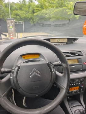 Citroen C4 ГАЗ/2007г. - 1500 € / 2933.74 лв. - 13710869 9 | Car24.bg Citroen C4 ГАЗ/2007г. - 1500 € / 2933.74 лв. - 13710869 9
