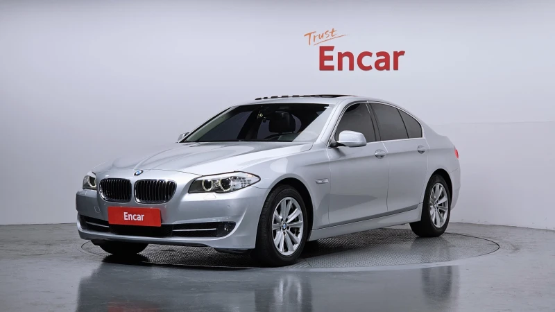 BMW 523 i - 10000 € / 19558.30 лв. - 67163506 1 | Car24.bg BMW 523 i - 10000 € / 19558.30 лв. - 67163506 1
