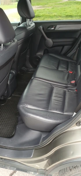 Honda Cr-v - 10500 € / 20536.22 лв. - 39832923 8 | Car24.bg Honda Cr-v - 10500 € / 20536.22 лв. - 39832923 8