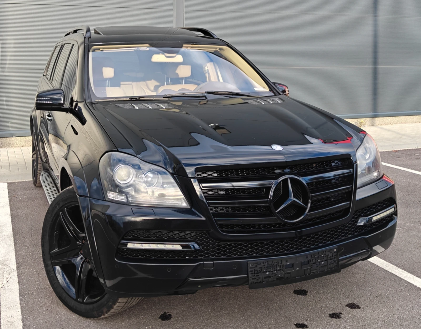 Mercedes-Benz GL 500 AMG * GRAND EDITION  - изображение 3 | Auto.bg Mercedes-Benz GL 500 AMG * GRAND EDITION  - изображение 3