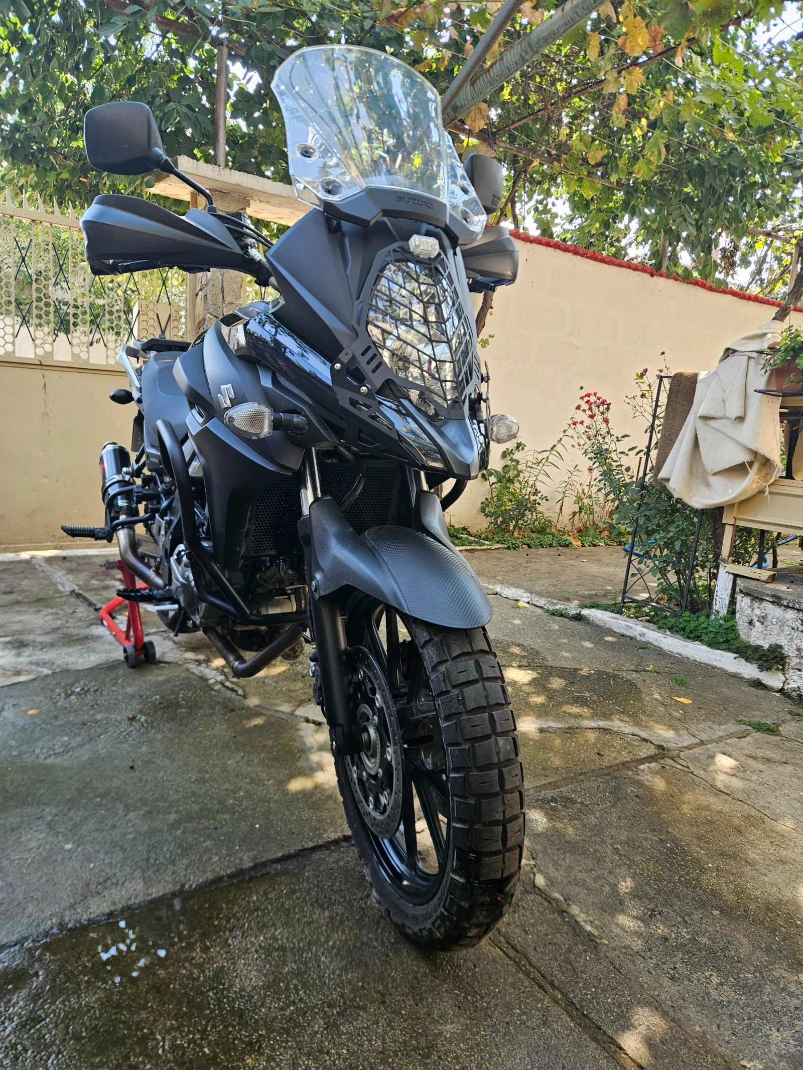 Suzuki V-strom undefined | Auto.bg — изображение 1 Suzuki V-strom undefined | Auto.bg — изображение 1