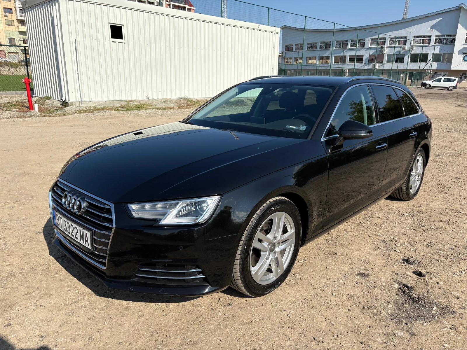 Audi A4 2.0 TDI Ultra DSG - изображение 2 | Auto.bg Audi A4 2.0 TDI Ultra DSG - изображение 2