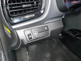 Kia Stonic DIESEL 1.6 TRENDY | Auto.bg — изображение 17 Kia Stonic DIESEL 1.6 TRENDY | Auto.bg — изображение 17