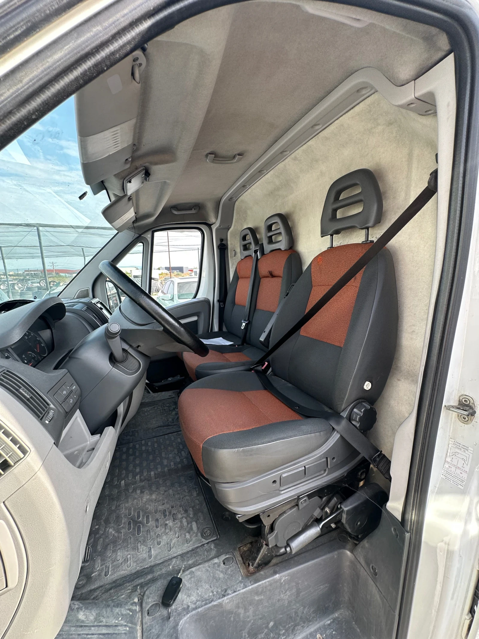 Fiat Ducato MAXI 160 Multijet / КЛИМА - изображение 8 | Auto.bg Fiat Ducato MAXI 160 Multijet / КЛИМА - изображение 8