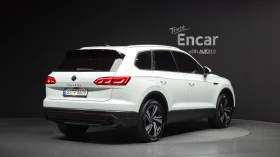VW Touareg Premium* 3.0TDI* ДИСТРОНИК* ПОДГРЕВ* ОБДУХВАНЕ | Auto.bg — изображение 2 VW Touareg Premium* 3.0TDI* ДИСТРОНИК* ПОДГРЕВ* ОБДУХВАНЕ | Auto.bg — изображение 2