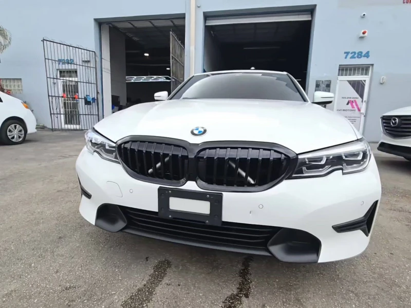 BMW 330 X-DRIVE, LED, KEYLESS, ПОДГРЕВИ - 38000 лв. / 19429.09 € - 62488277 1 | Car24.bg BMW 330 X-DRIVE, LED, KEYLESS, ПОДГРЕВИ - 38000 лв. / 19429.09 € - 62488277 1